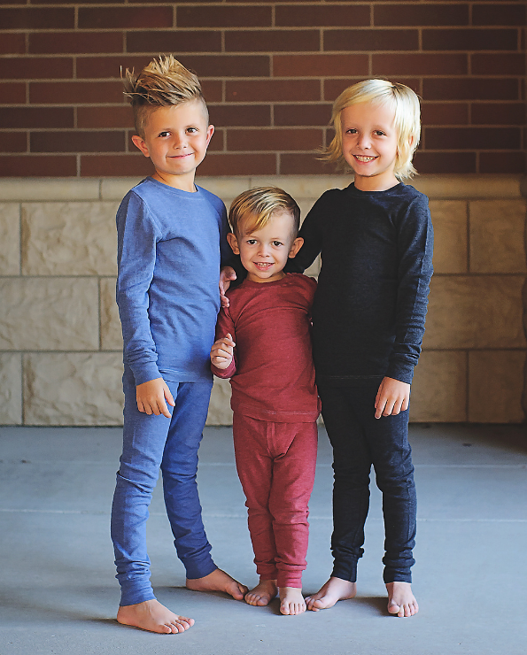 Boys Soft &amp; Cozy Thermal 2-Piece Long Johns | Charcoal w- Baby Blue Stitch