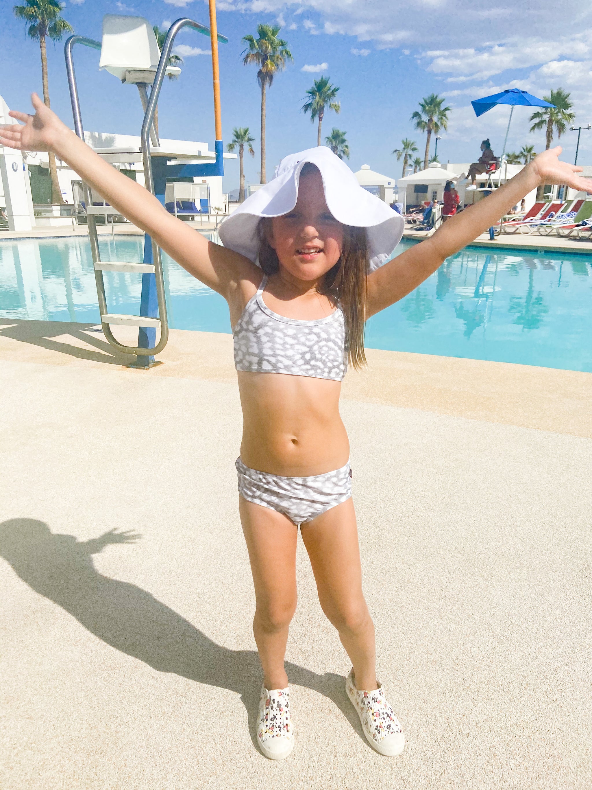 Girls UPF 50 Printed Bikini Swim Top Bright Flowers City