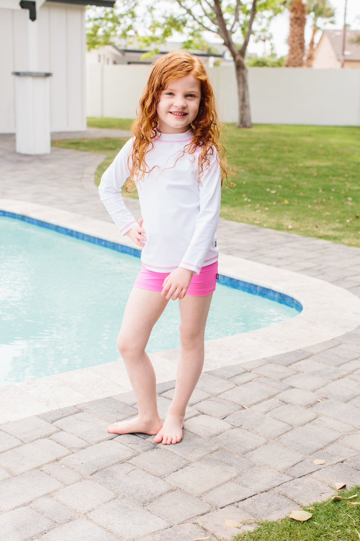 Girls UPF 50+ Long Sleeve Rashguard | Medium Pink w-White Stitch