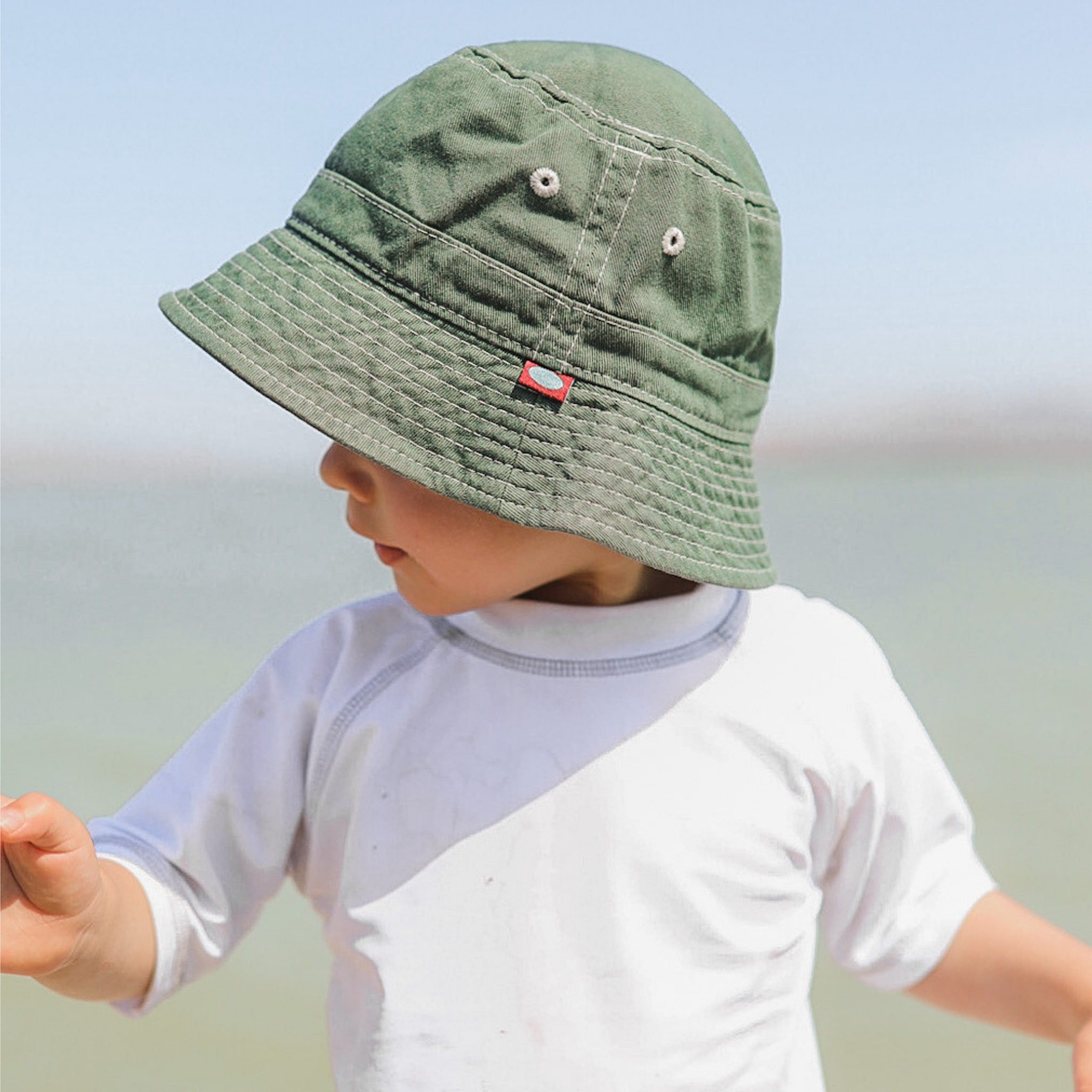 Boys and Girls 100% Cotton Twill UPF 50+ Wharf Hat with