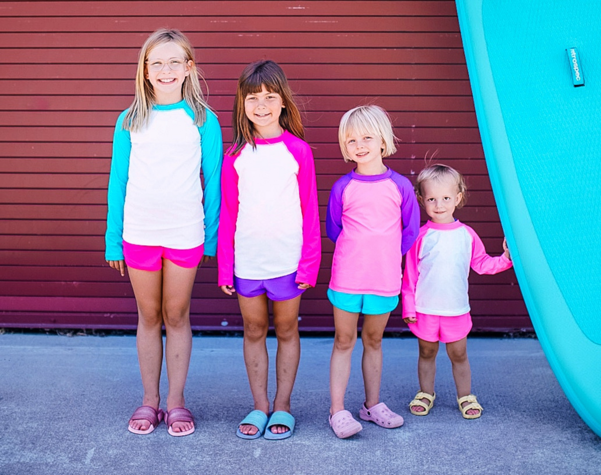 Girls UPF 50+ Color Block Long Sleeve Rashguard | White with Hot Pink