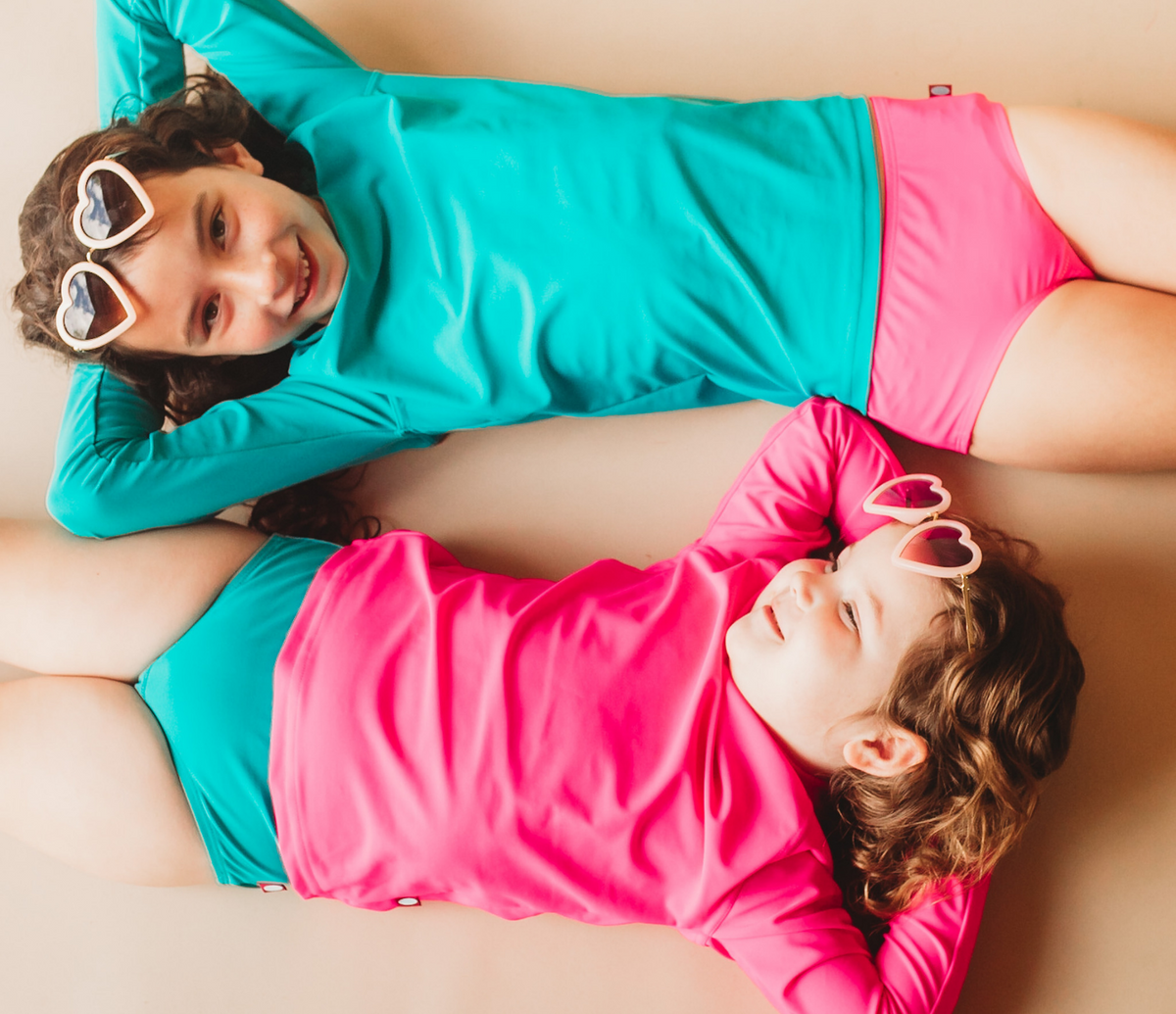 Girls Recycled Nylon UPF 50+ Long Sleeve Rashguard | Hot Pink